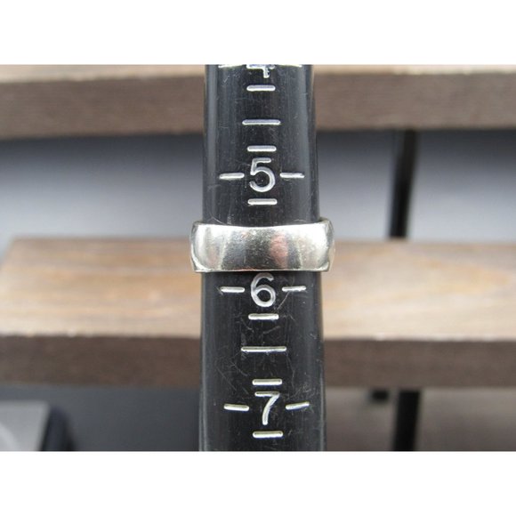 Size 5.5 Sterling Silver Pink Cubic Zirconia And Marcasite Stone Band Ring - Picture 7 of 9